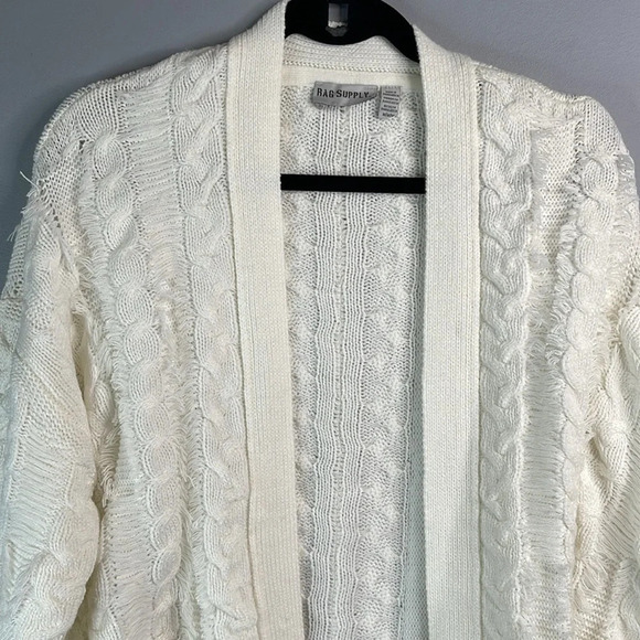 RAG SUPPLY Cable Knit Open Cardigan Sweater Ivory Fringe Knit Cotton Blend M - Picture 3 of 12